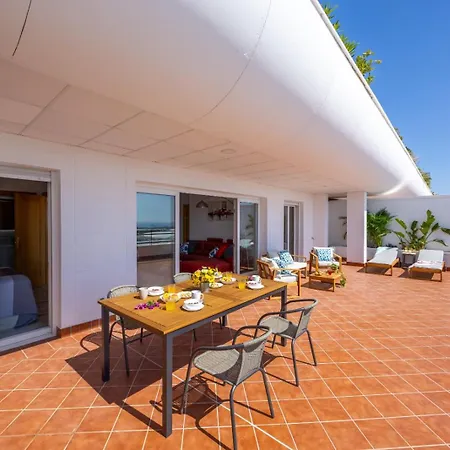 Mediterranean & Golf Dreams Апартаменты Аликанте